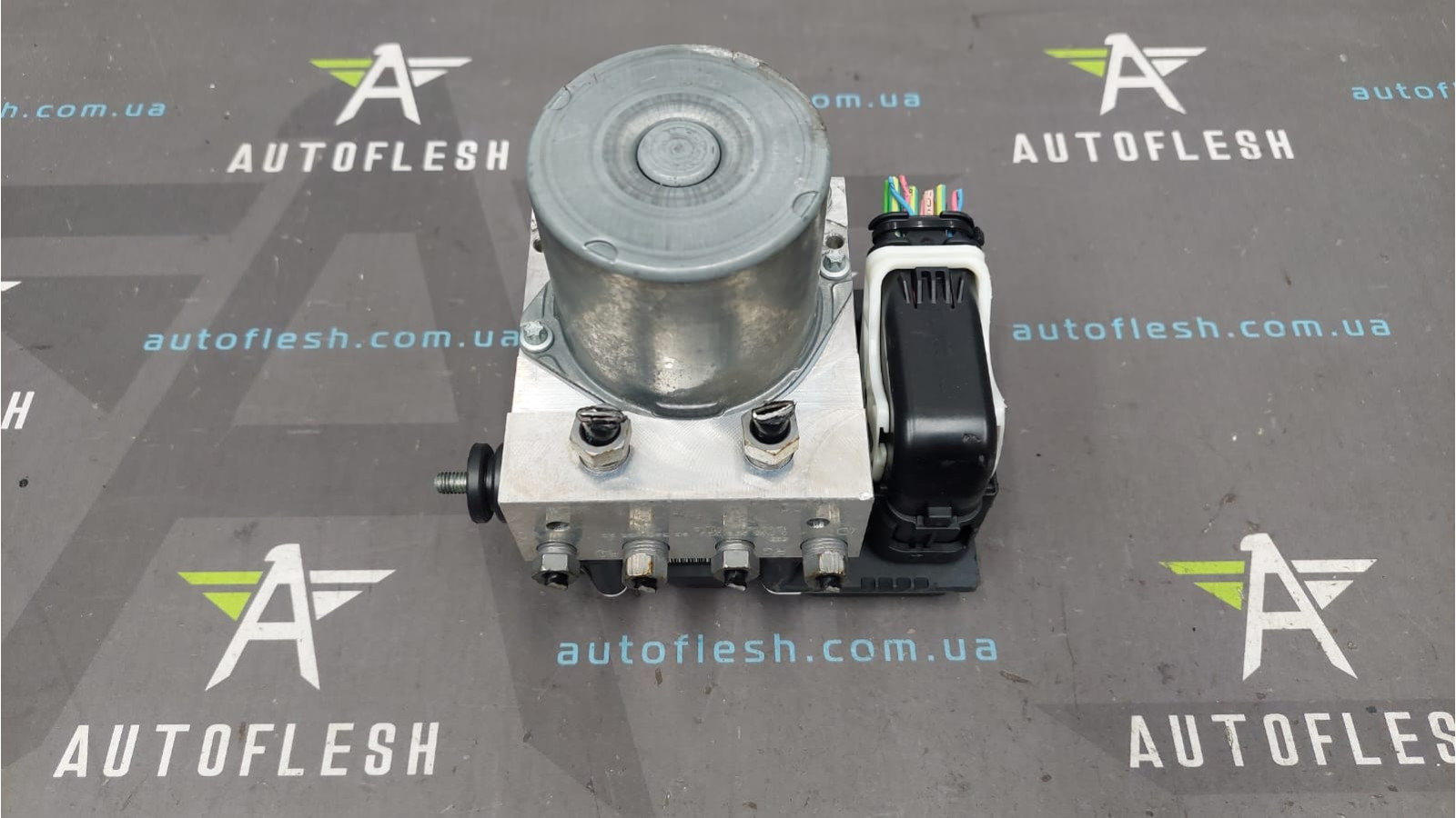 Блок ABS 0265252222, 9674663580, 0265951952 Citroen Berlingo B9 Peugeot Partner бу